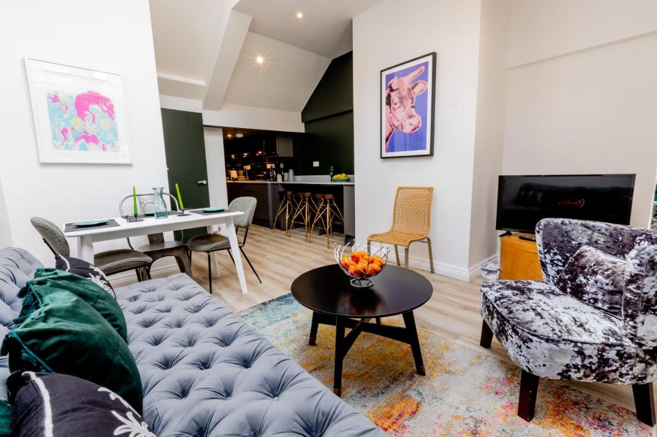 Modern 2 Bedroom Queen Street Apartment ノリッチ エクステリア 写真